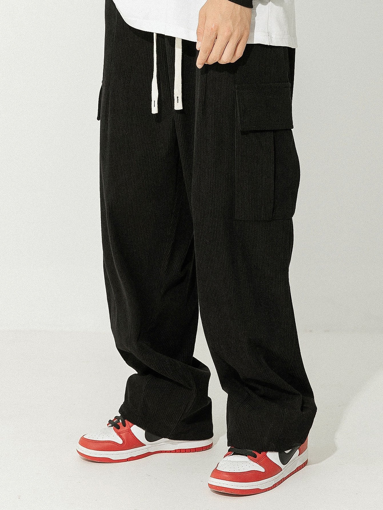 Casual Collection | Women's Cargo Pants with Loose Fit & Multiple Pockets | Comfortable Style for Everyday Wear 3