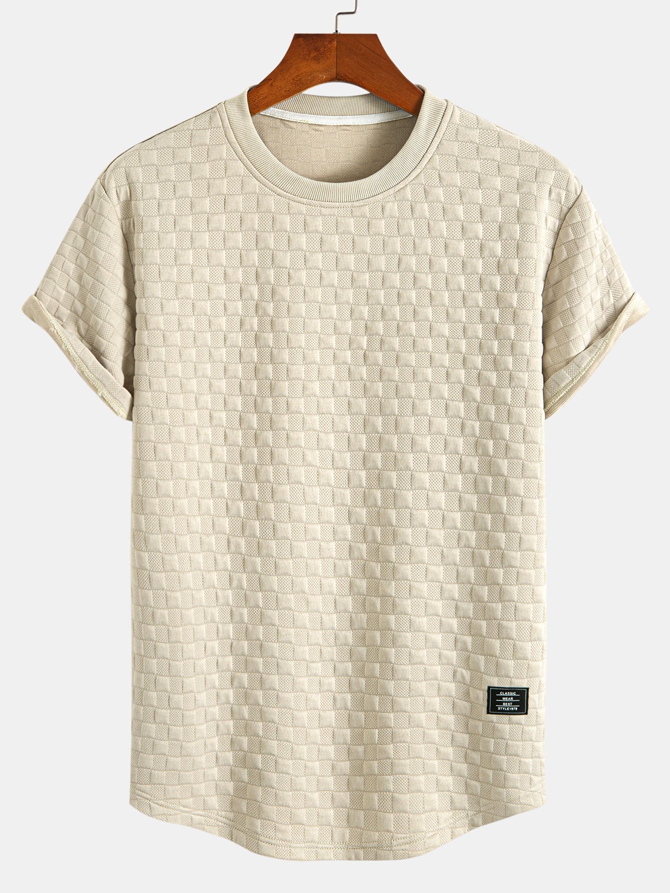 Stylish Arc Hem T-Shirt with 3D Checkerboard Texture for All-Day Comfort 7